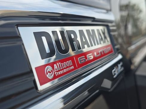 Used 2021 GMC Sierra 3500 Denali w/ Denali Ultimate Package image 10