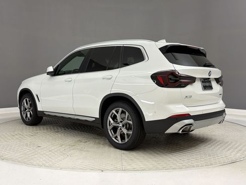 Used 2023 BMW X3 xDrive30i w/ Premium Package AWD/4WD image 3