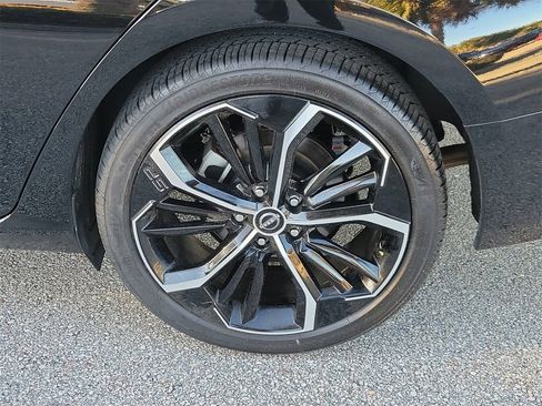 Used 2025 Nissan Altima 2.5 SR image 5