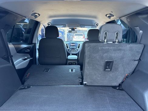 Used 2020 Chevrolet Equinox LS image 20