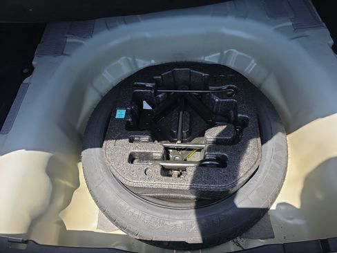 Used 2023 Hyundai Sonata SEL Plus FWD image 12