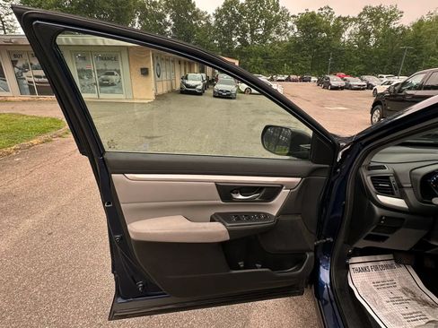 Used 2018 Honda CR-V LX image 19