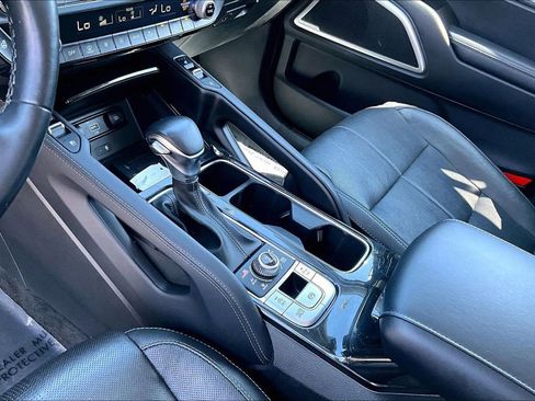 Used 2021 Kia Telluride EX w/ EX Premium Package image 12