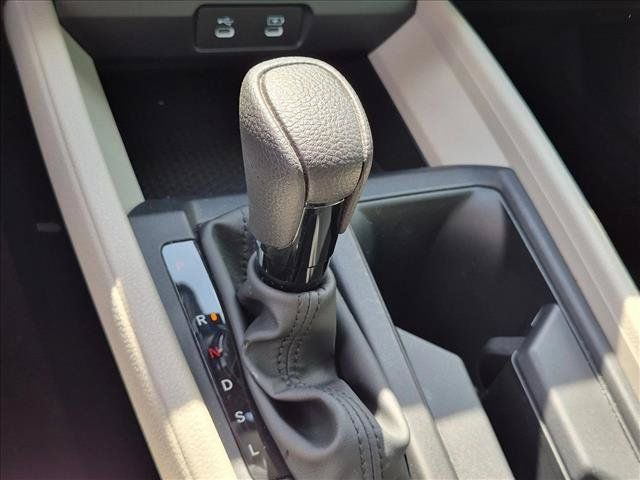 Used 2023 Honda Accord EX image 11