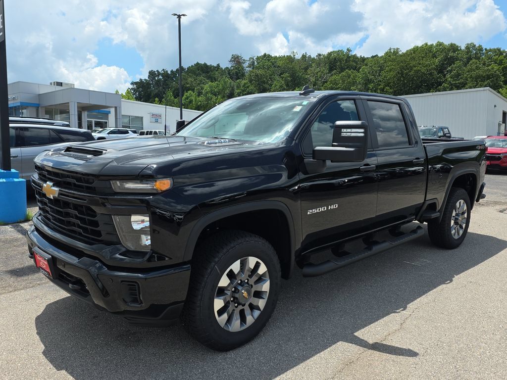 New 2026 Chevrolet Silverado 2500 Custom w/ Custom Value Package AWD/4WD image 4