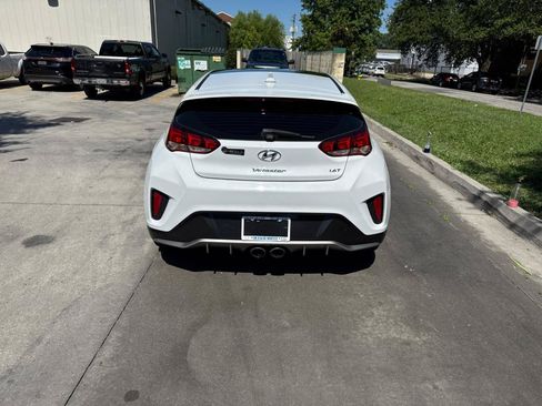 Used 2019 Hyundai Veloster Turbo FWD image 9