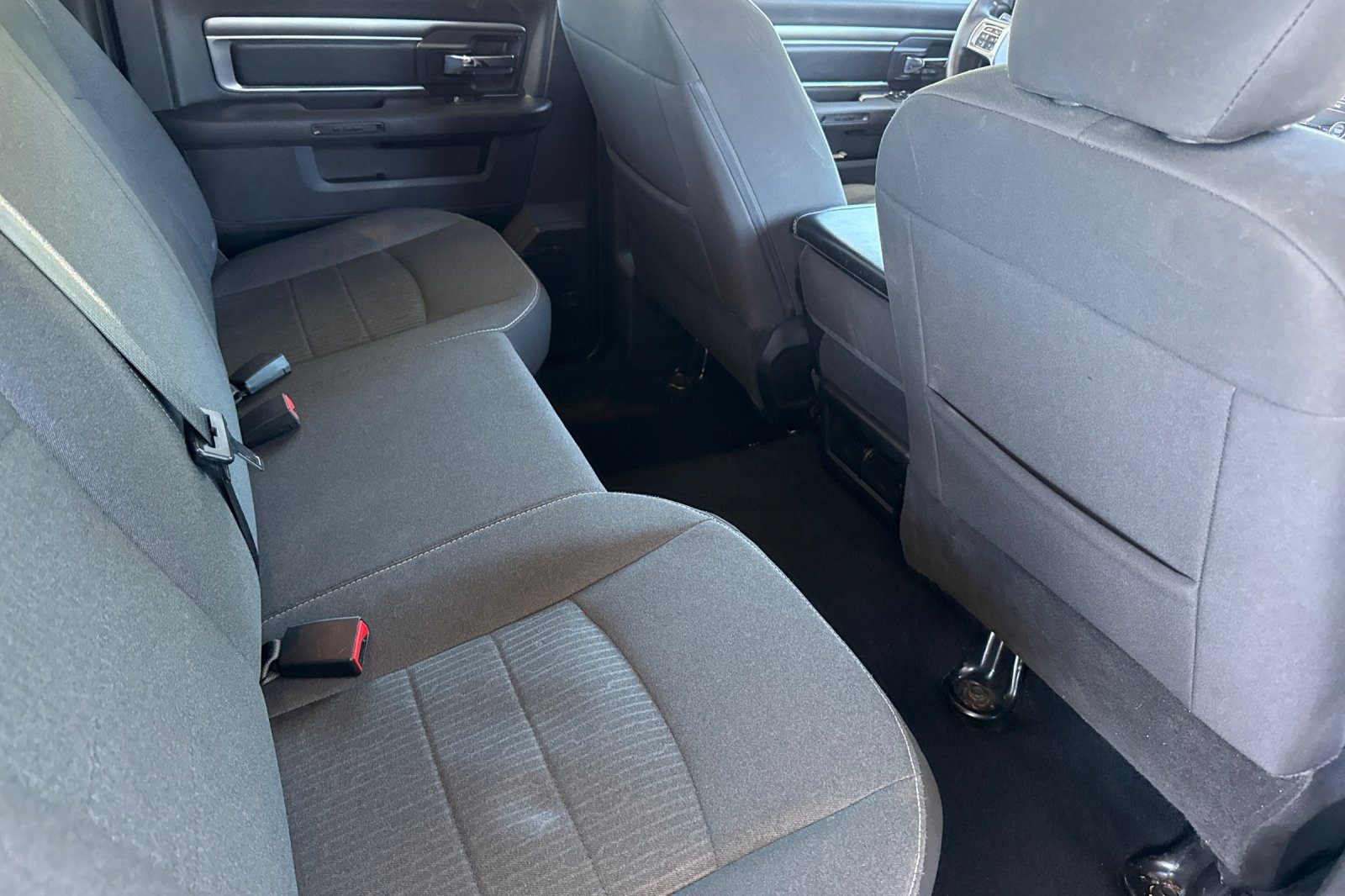 Used 2024 RAM 1500 Warlock RWD image 21