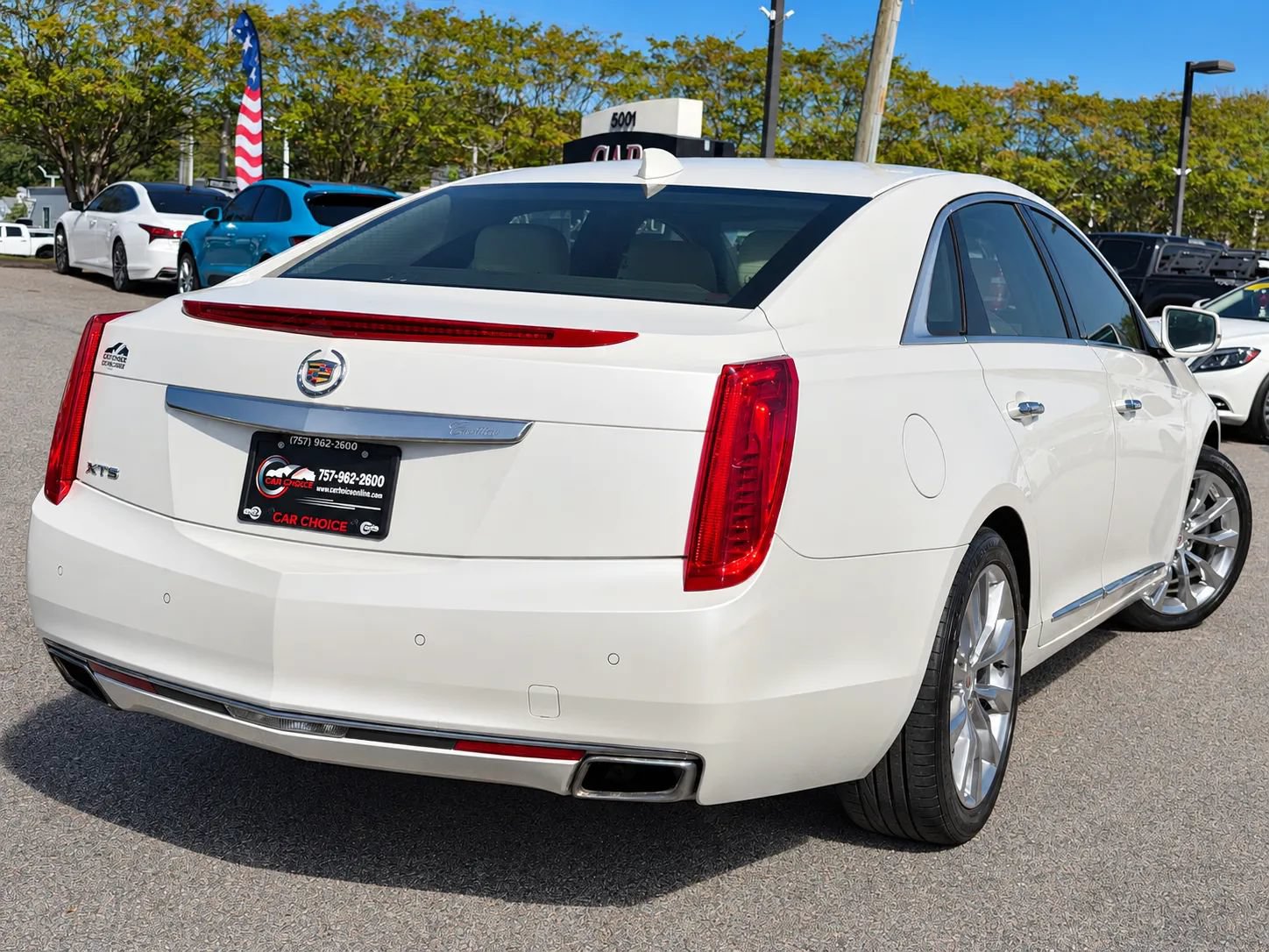 Used 2015 Cadillac XTS Premium FWD image 5