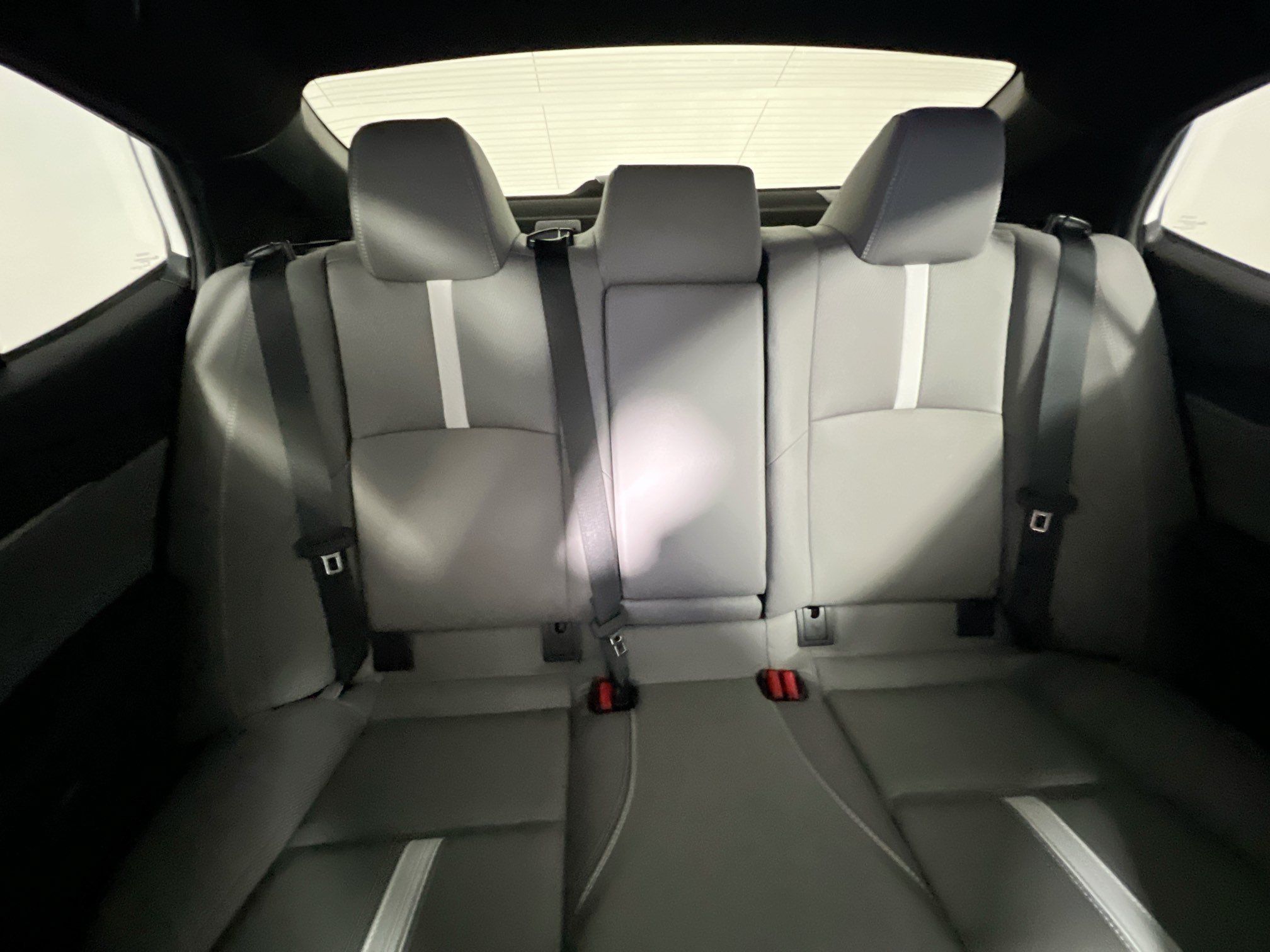 Used 2025 Toyota Camry SE FWD image 32