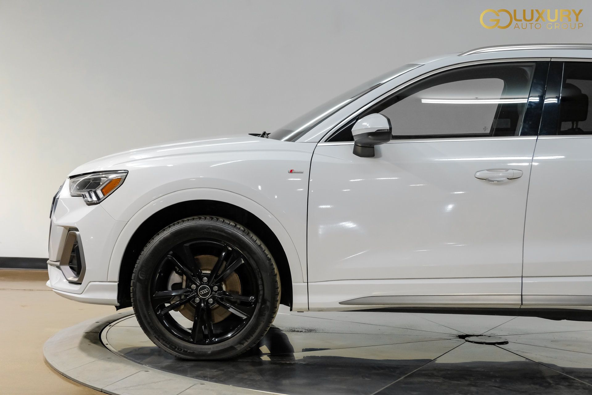 Used 2024 Audi Q3 2.0T Premium AWD/4WD image 14