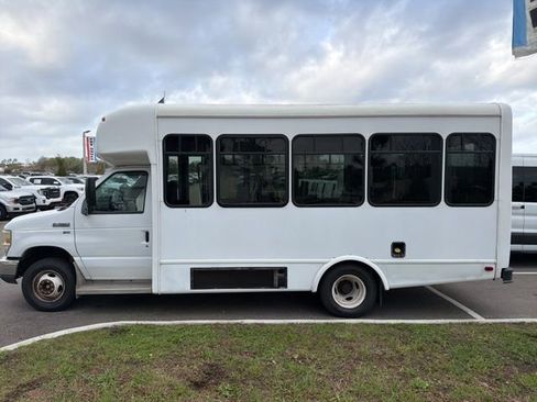 Used 2013 Ford E-350 and Econoline 350 Super Duty w/ Shuttle Bus Prep Pkg image 5