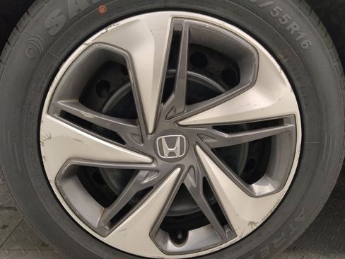Used 2019 Honda Civic LX image 31