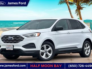 Used 2020 Ford Edge SE image 1