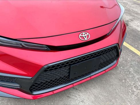 Used 2020 Toyota Corolla SE image 29