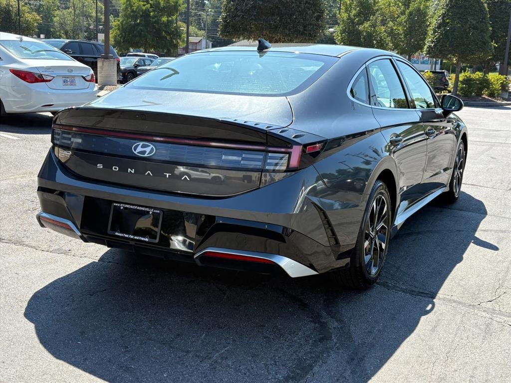 Certified 2025 Hyundai Sonata SEL FWD image 5