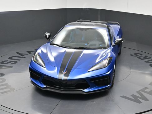 Used 2022 Chevrolet Corvette Stingray Premium Cpe w/ Z51 Performance Package RWD image 36