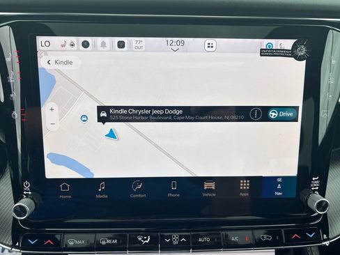 New 2026 Jeep Grand Wagoneer Summit w/ Premium Group III AWD/4WD image 7