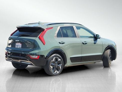 Used 2023 Kia Niro Wave FWD image 4