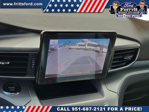 Certified 2022 Ford Explorer XLT w/ Equipment Group 202A image 11