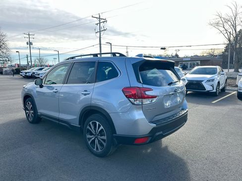 Certified 2023 Subaru Forester Limited image 11