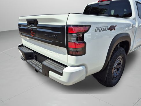New 2026 Nissan Frontier PRO-4X w/ Tow Package AWD/4WD image 35