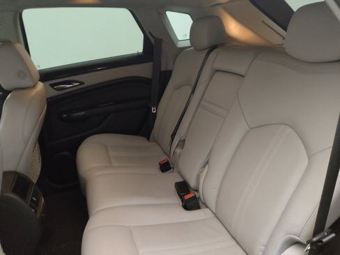 Used 2015 Cadillac SRX Luxury FWD image 18