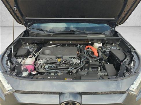 Used 2025 Toyota RAV4 LE image 22
