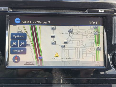 Used 2017 Nissan Rogue SV w/ SV Premium Package image 24