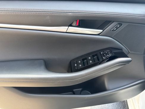 New 2026 MAZDA MAZDA3 2.5 S Sedan w/ Preferred Pkg FWD image 26
