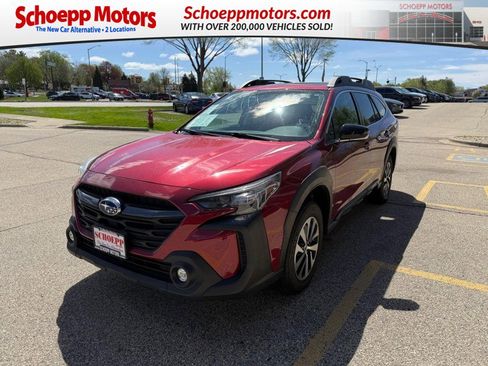 Used 2023 Subaru Outback Premium AWD/4WD image 1