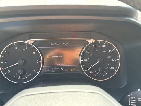 Used 2025 Nissan Rogue SV FWD image 26