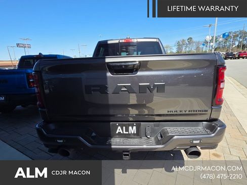 New 2026 RAM 1500 Big Horn AWD/4WD image 13