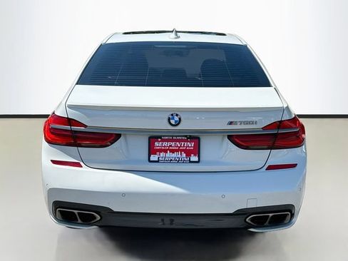 Used 2018 BMW M760i xDrive AWD/4WD image 7