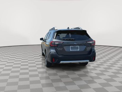 Used 2022 Subaru Outback Touring w/ Popular Package #2 AWD/4WD image 7