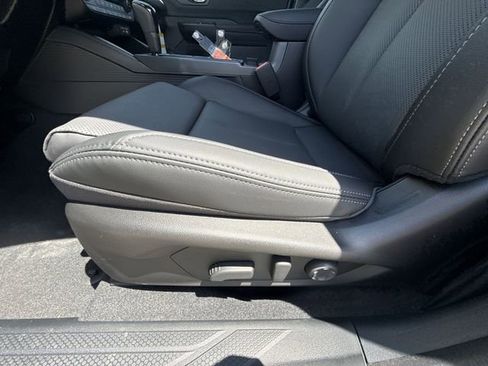 New 2026 Subaru Outback Touring AWD/4WD image 12