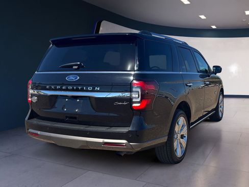 Used 2024 Ford Expedition King Ranch image 5