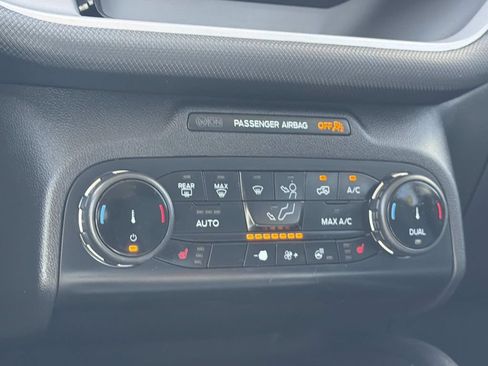 Certified 2023 Ford Bronco Sport Outer Banks AWD/4WD image 15