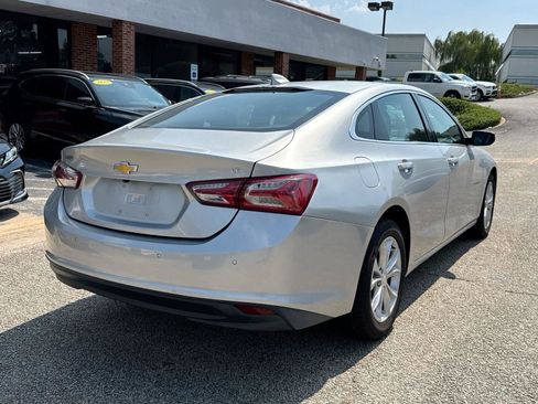Used 2019 Chevrolet Malibu LT w/ Driver Confidence Package II FWD image 7