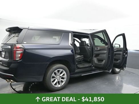 Used 2023 Chevrolet Suburban Premier image 39