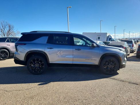 New 2026 Chevrolet Traverse RS image 9