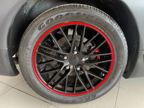 Used 2004 Chevrolet Corvette Z06 w/ Memory Package image 12