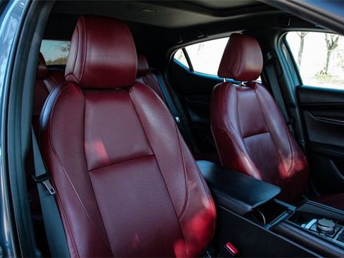 Used 2025 MAZDA MAZDA3 Carbon image 30