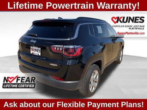 Used 2025 Jeep Compass Latitude image 4