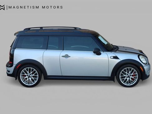 Used 2009 MINI Cooper Clubman John Cooper Works image 3