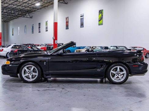 Used 1998 Ford Mustang Cobra RWD image 3