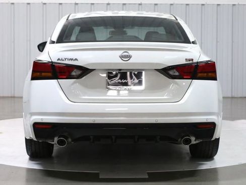 New 2025 Nissan Altima 2.5 SR image 5