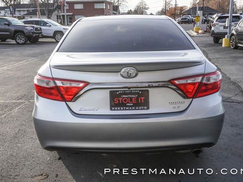 Used 2016 Toyota Camry SE image 14