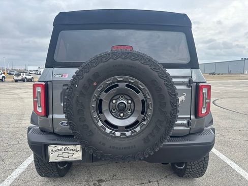 Used 2024 Ford Bronco Badlands image 5
