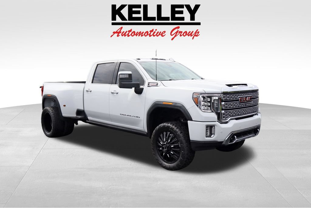 Used 2022 GMC Sierra 3500 Denali AWD/4WD image 1
