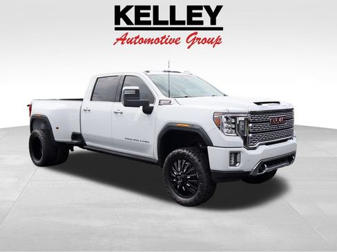 Used 2022 GMC Sierra 3500 Denali AWD/4WD image 1